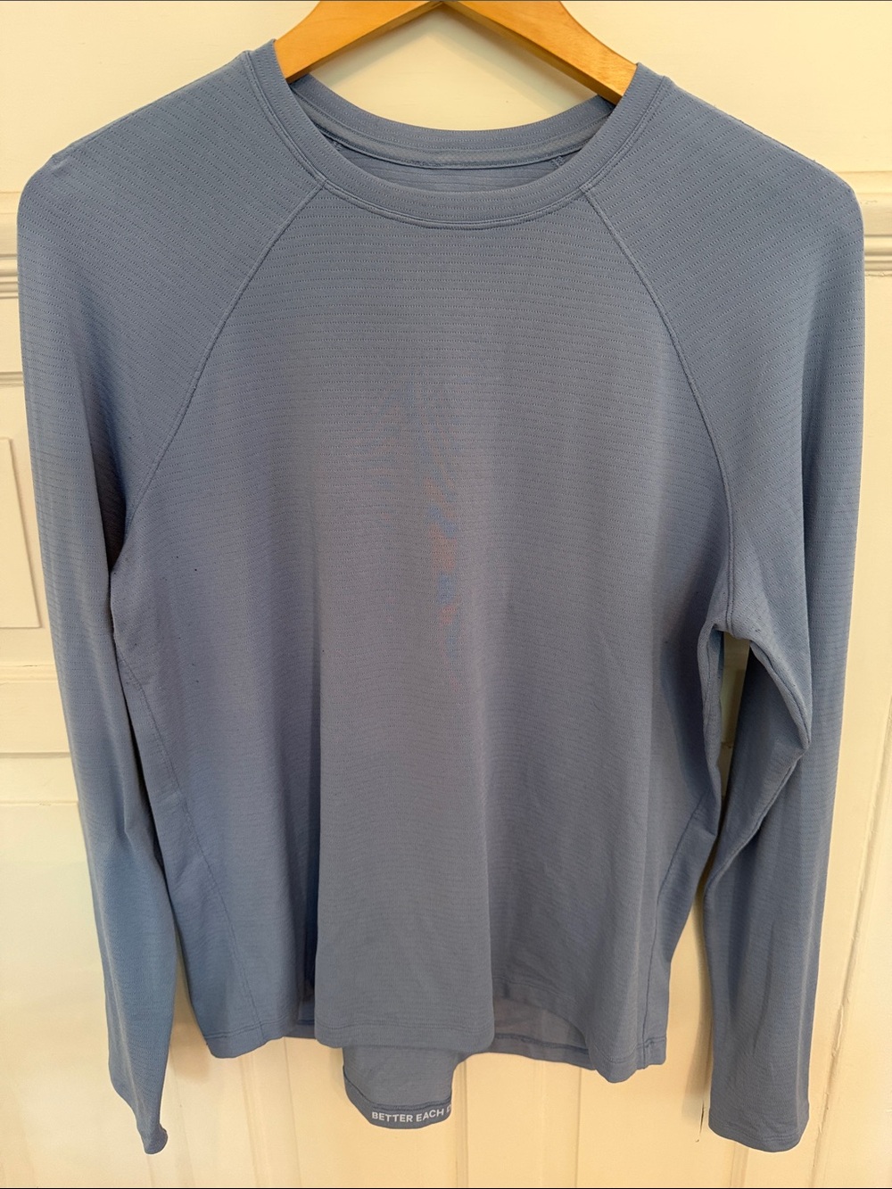 lululemon athletica Long Sleeve Tee in Dusty Blue